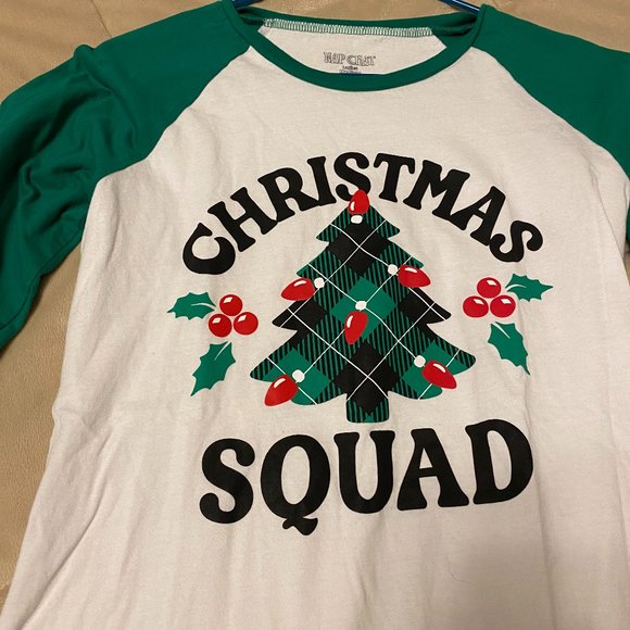 Nap Chat Holiday T-Shirt and Ochenta Flannel Pants - Picture 7 of 14